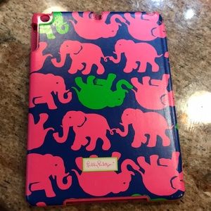 Lilly Pulitzer Other - Lilly Pulitzer Elephant IPad Holder Lilly Pulitzer Other - Lilly Pulitzer Elephant IPad Holder